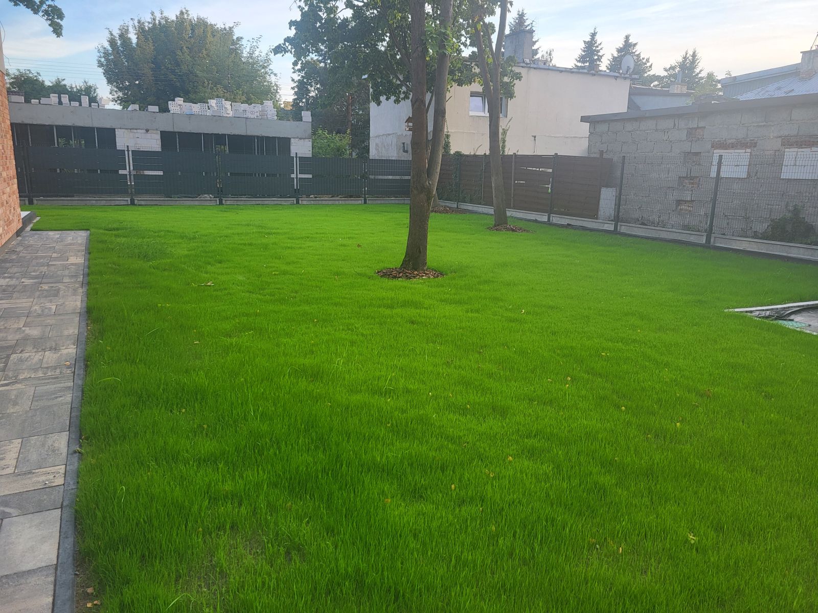 pielęgnacja ogrodów Piaseczno 